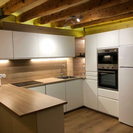 Apartament Piteus Centre San Lorenzo de Morunys Eksteriør bilde